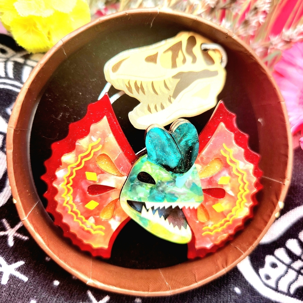 NIB Double The Fun Erstwilder Dinosaur Brooch